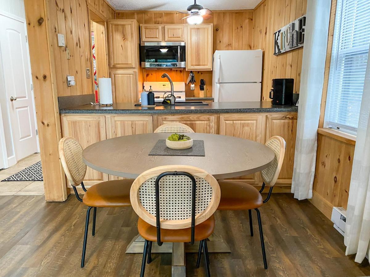Your Perfect Basecamp For Mountain Adventures! Beech Mountain Bagian luar foto