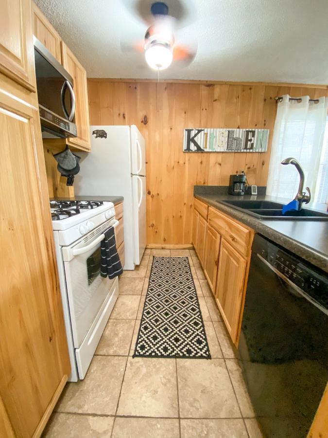 Your Perfect Basecamp For Mountain Adventures! Beech Mountain Bagian luar foto